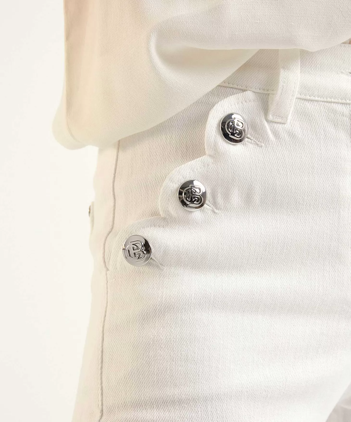 Flared Jeans With Buttons*Caroline Biss Fashion