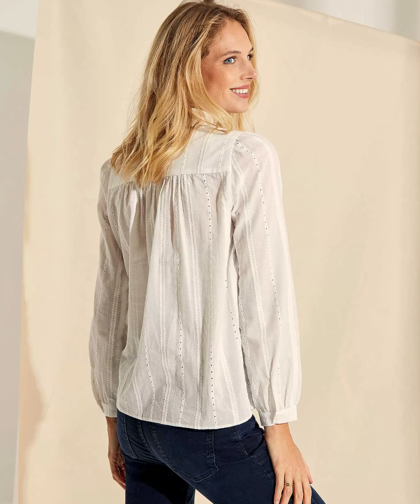 Ajour Ruffle Blouse*GIULIA E TU Sale