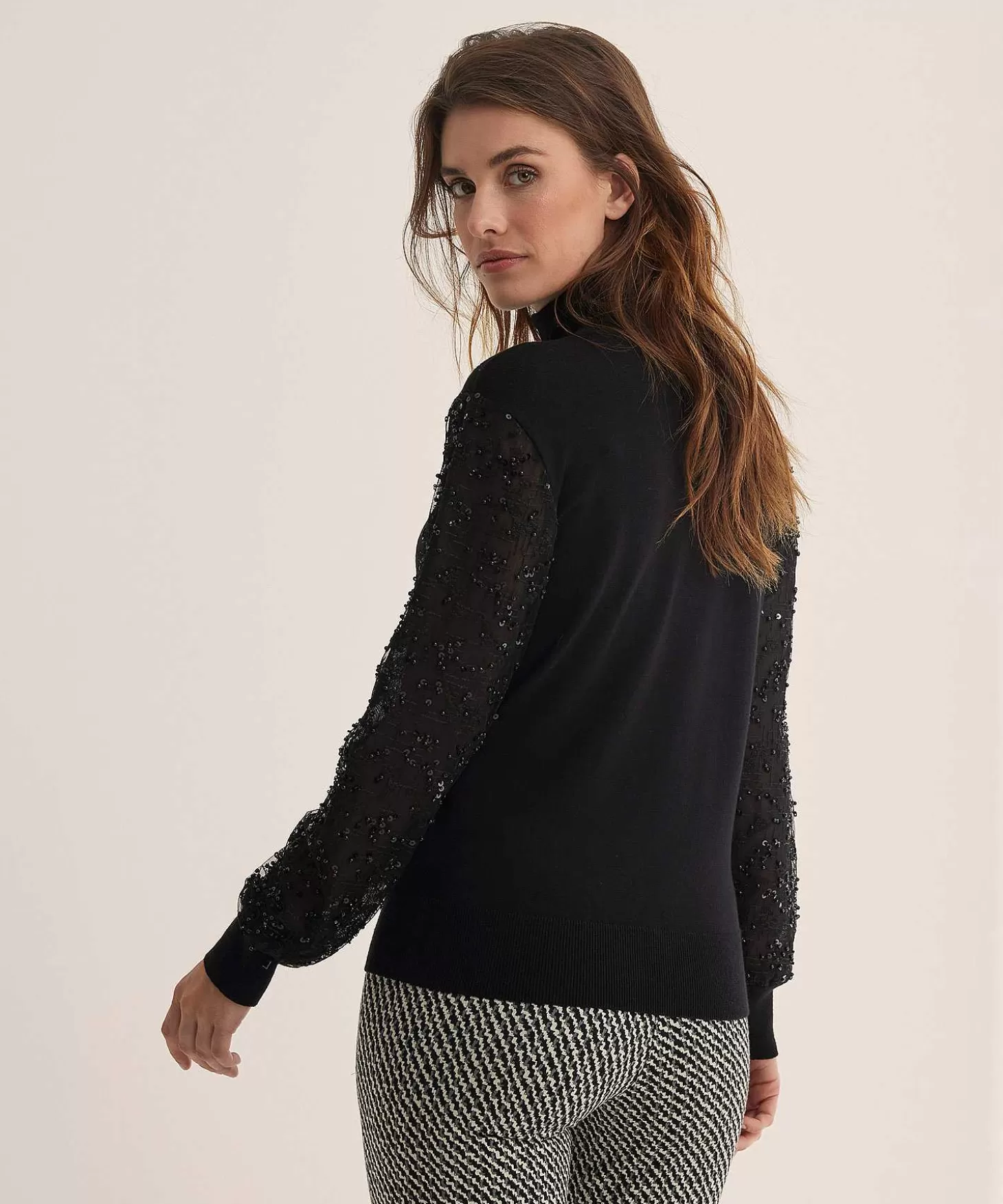 Sweater Transparent Sleeve With Sequins/Beads*Leo & Ugo Store