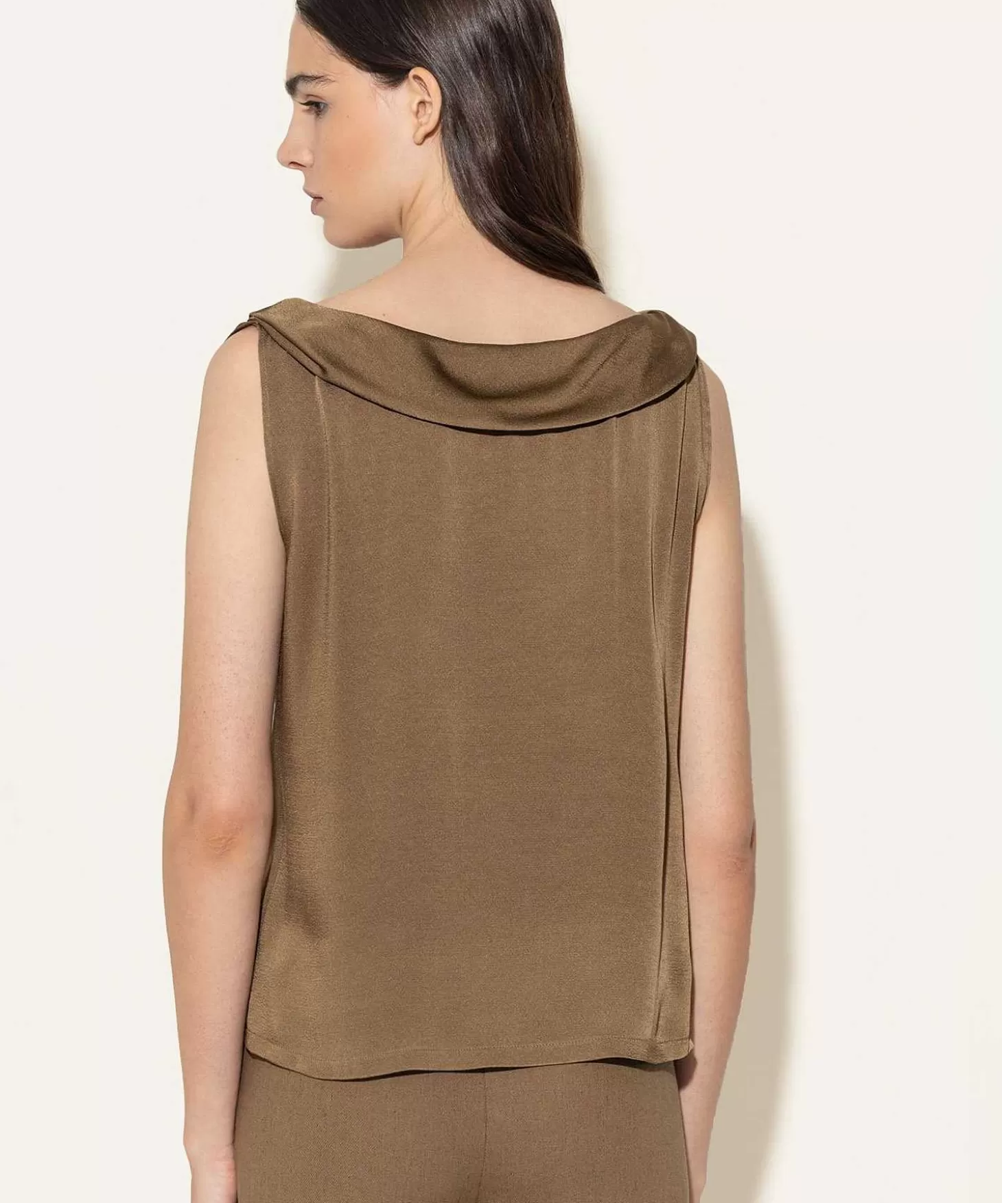 Silky Top With Waterfall Neckline*Luisa Cerano Clearance