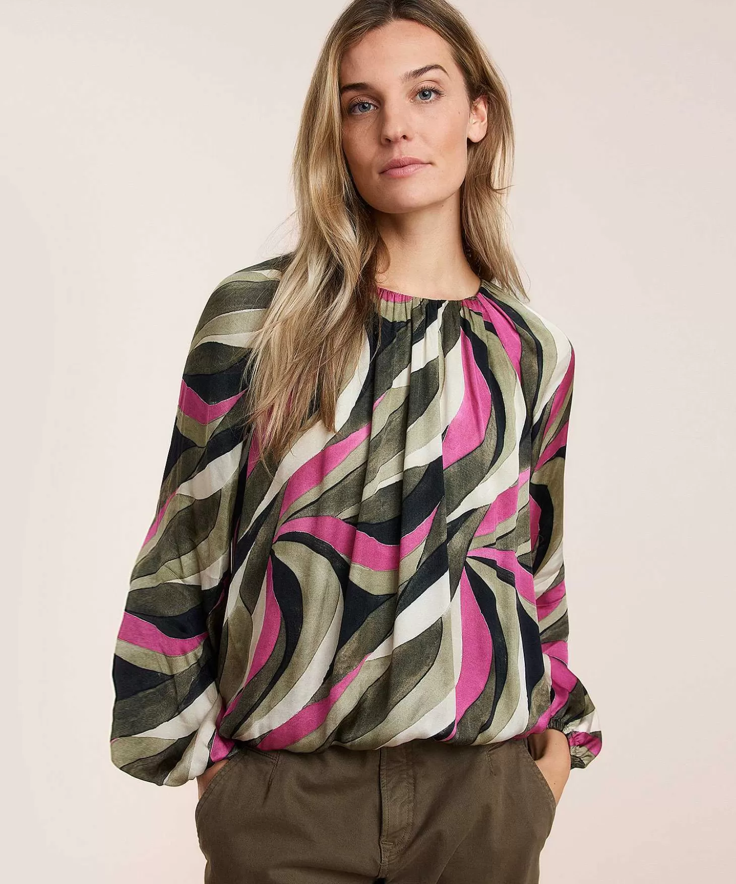 Blouse Balloon Sleeve Jungle Pink*Summum Store