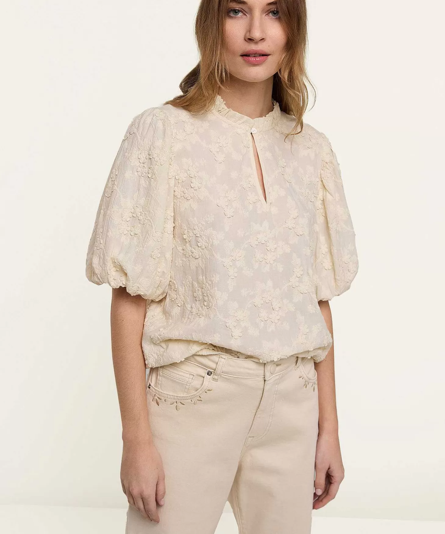 Blouse Short Balloon Sleeve Embroidery*Summum Store