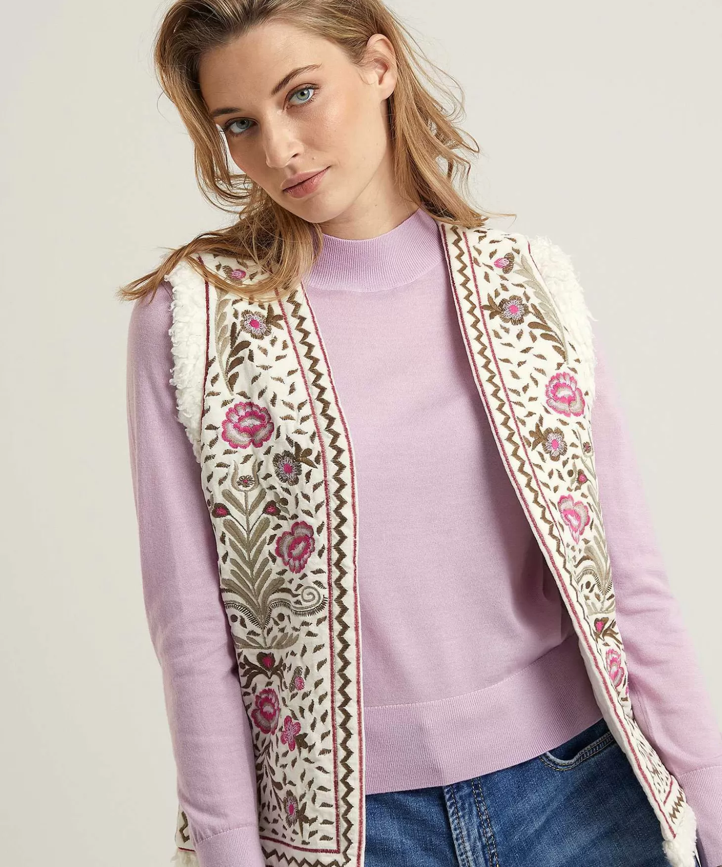 Gilet Velvet Embroidery*Summum Shop