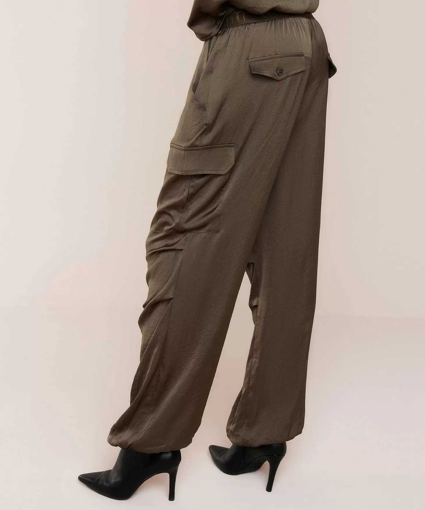 Silky Cargo Pants*Summum Discount